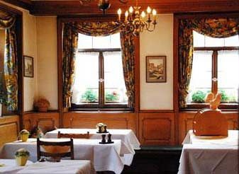 Landhotel Krone Konigsbach-Stein Bagian luar foto
