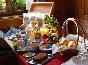 Landhotel Krone Konigsbach-Stein Bagian luar foto